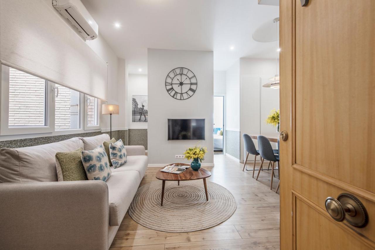 Acogedor Y Centrico Apartamento En Gran Via マドリード エクステリア 写真